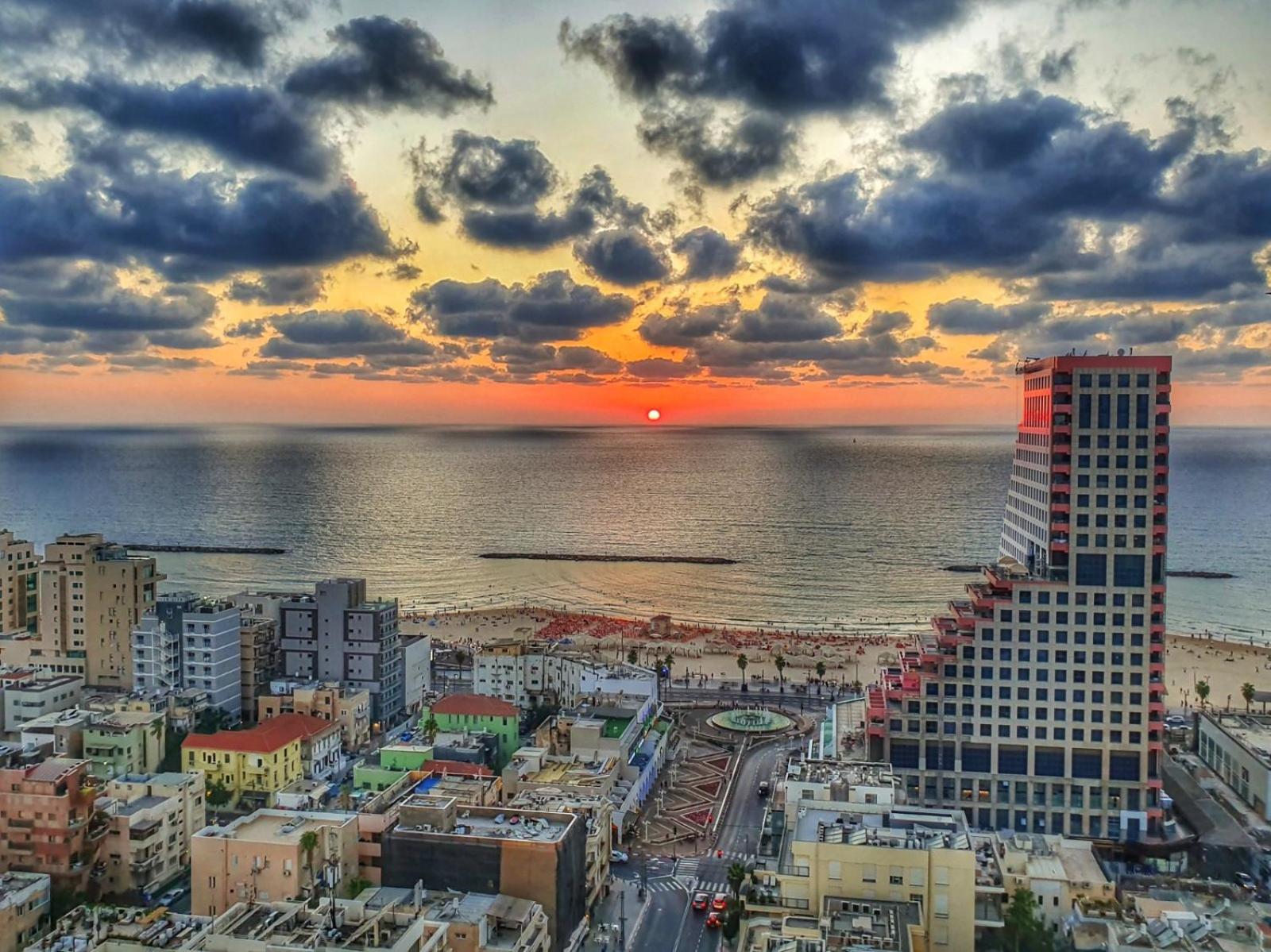 Hotel H7 Tlv Tel Aviv Esterno foto